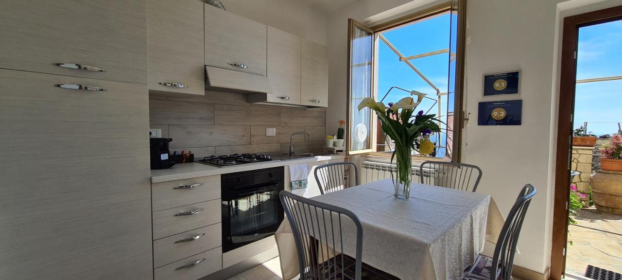 Ca' Di Rissi - Homy 5 Terre Apartment โวลัสตรา ภายนอก รูปภาพ